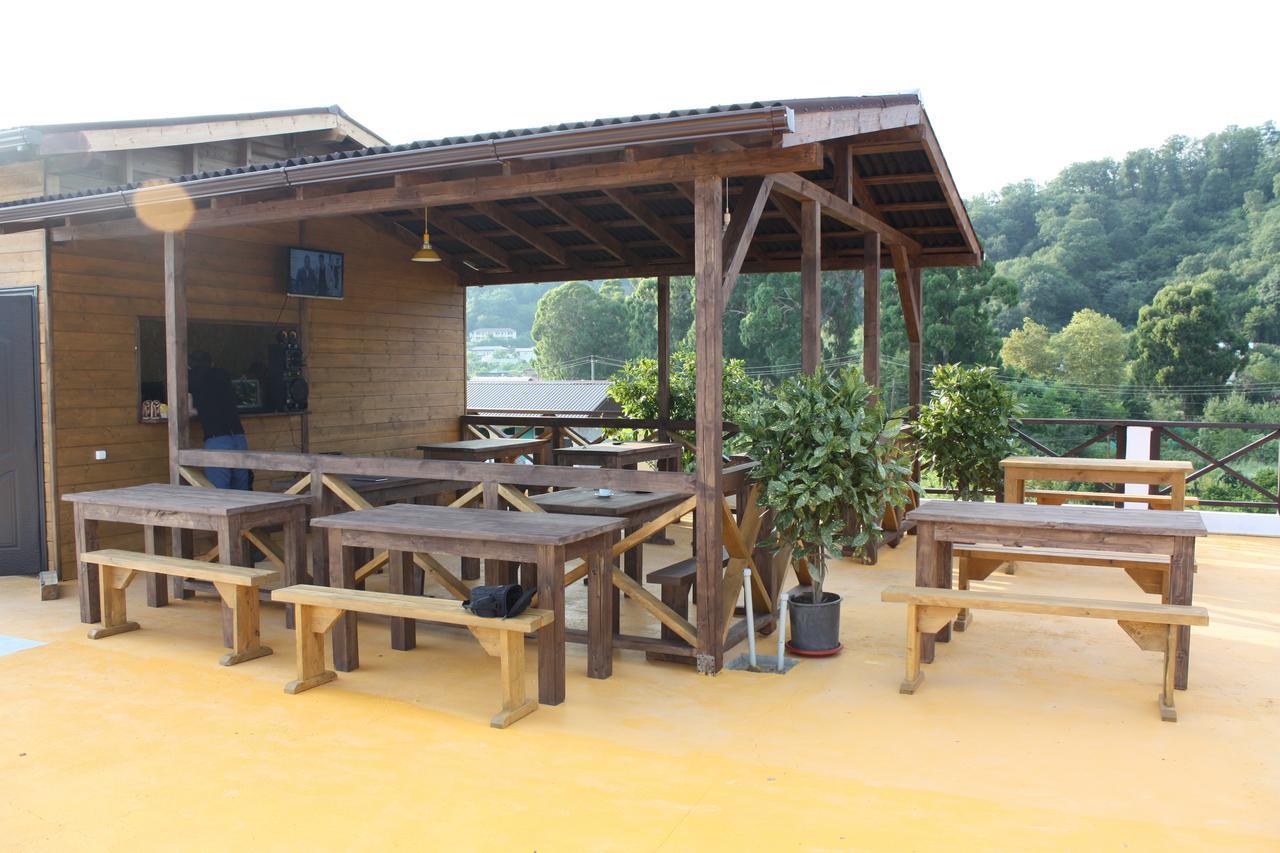 Viktoria Hotel Pizunda Luaran gambar
