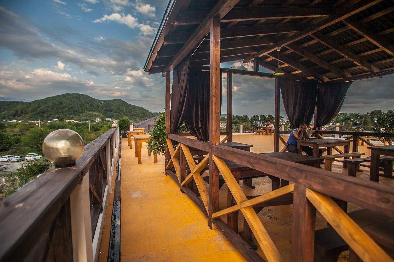 Viktoria Hotel Pizunda Luaran gambar