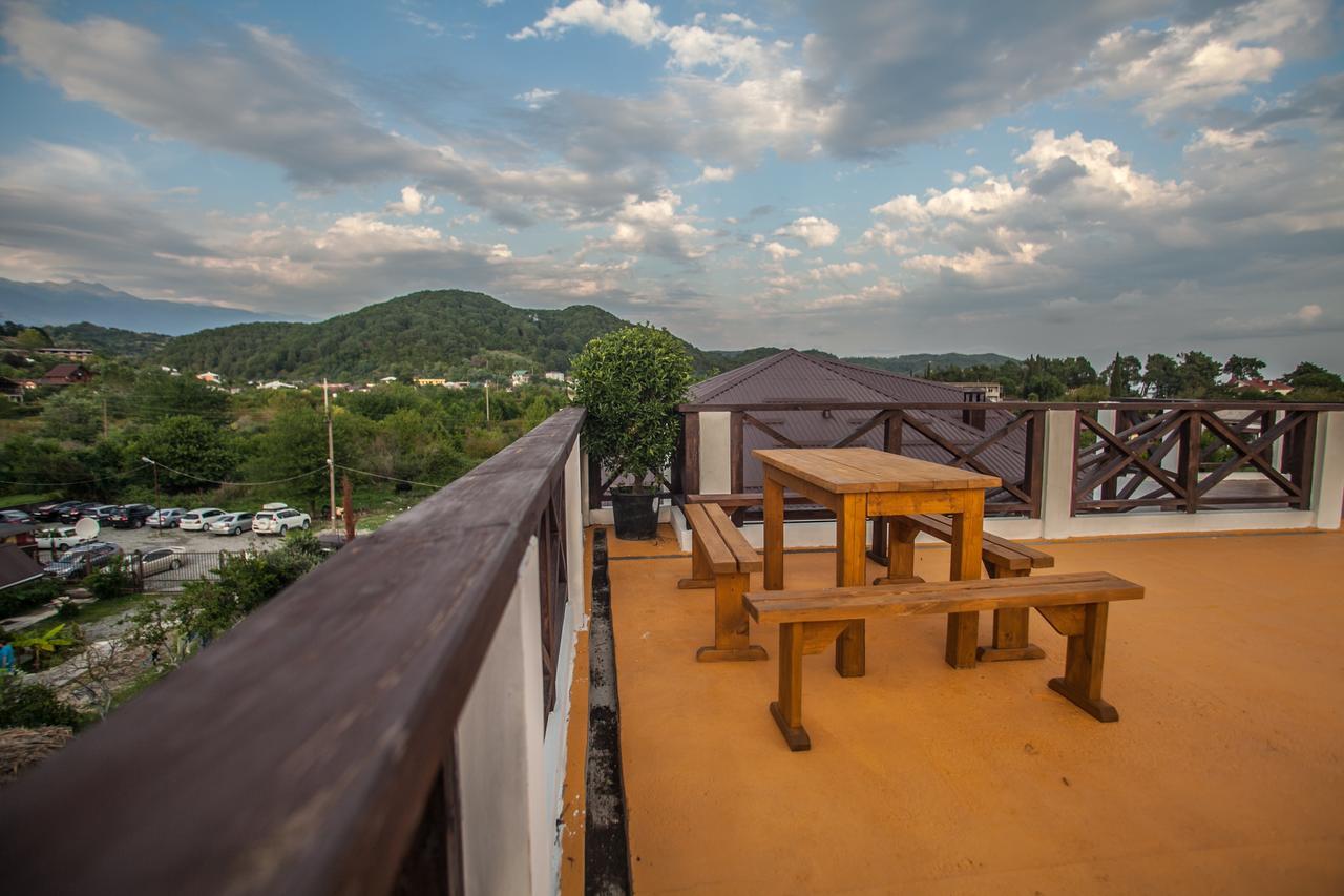 Viktoria Hotel Pizunda Luaran gambar